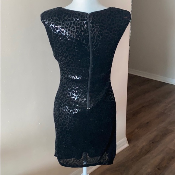 Alice & Olivia Dress - Picture 2 of 5